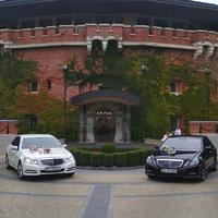 Прокат Mercedes E W212 на весілля