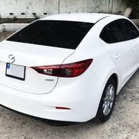 233 Mazda 3 біла замовити на весілля в К