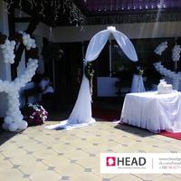 Head Wedding