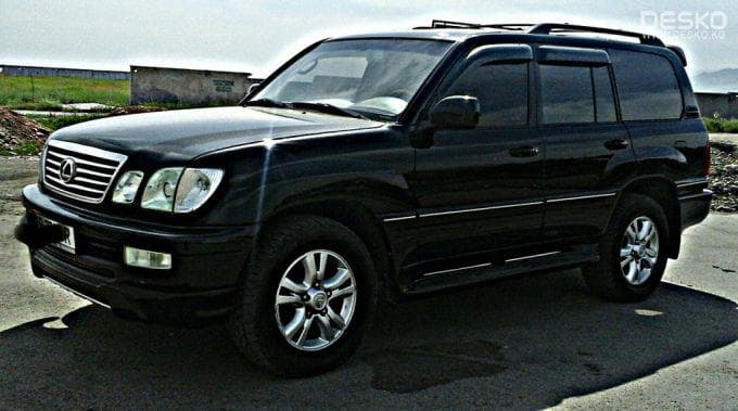 Lexus LX 470 — фото 1