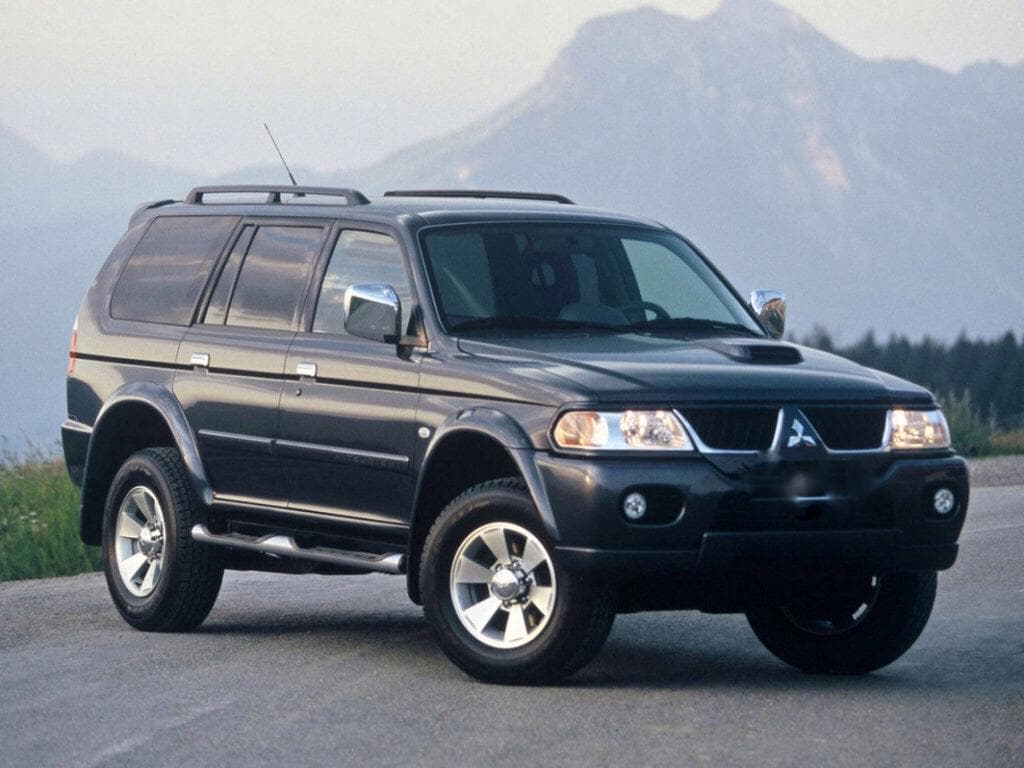 MITSUBISHI Pajero Sport — фото 1