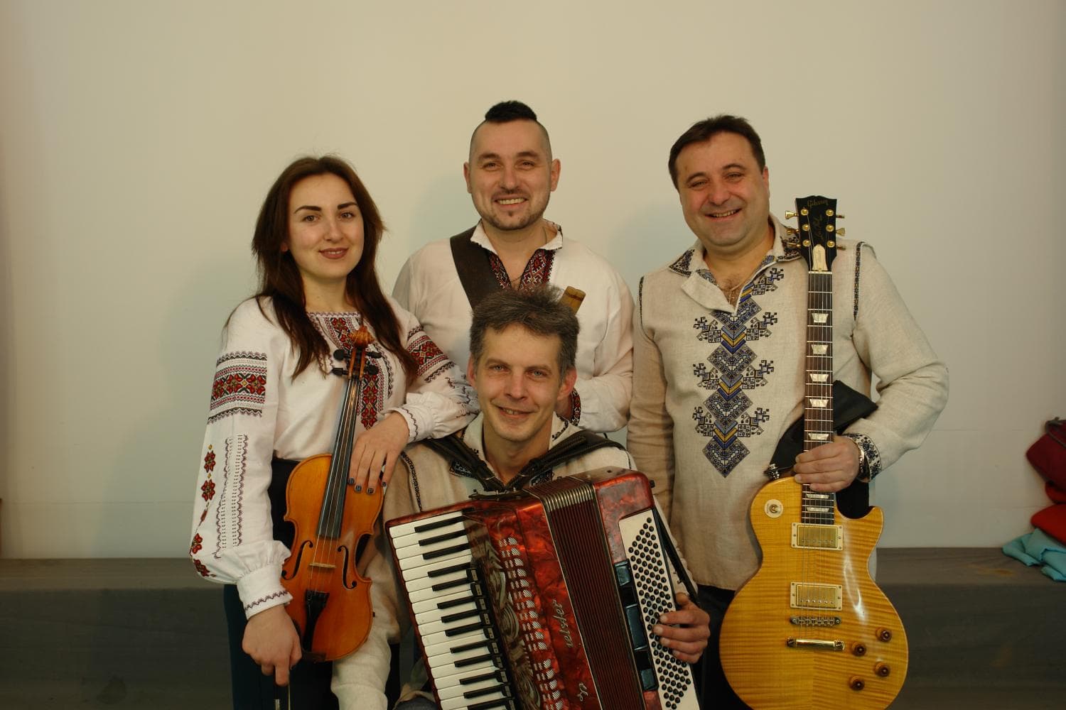 гурт ІМПРЕЗА — Музичні гурти