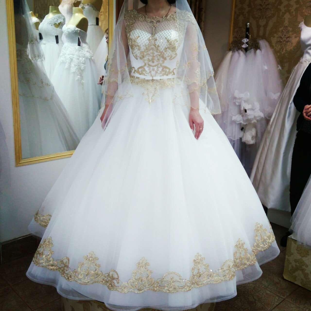 Продам весільну сукню — фото 1