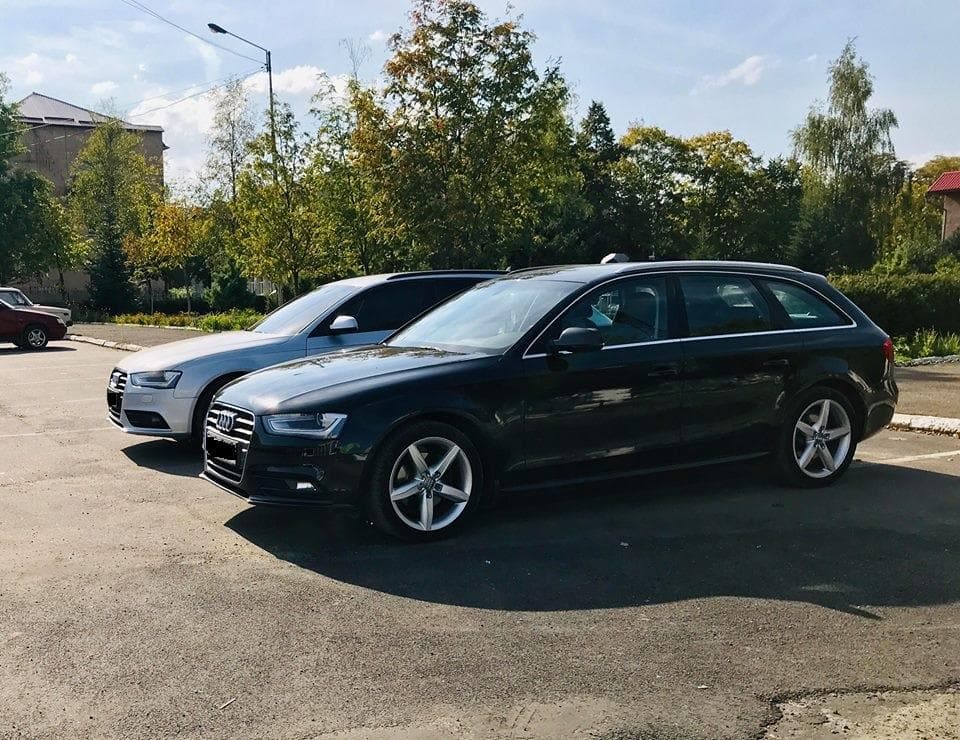 Оренда весільного кортежу Audi a4 b8 lif — фото 3
