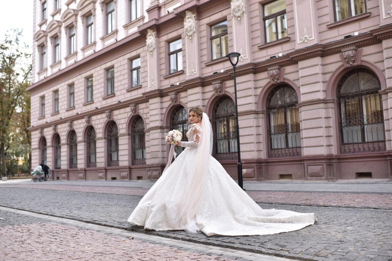 Весільна сукня — фото 3