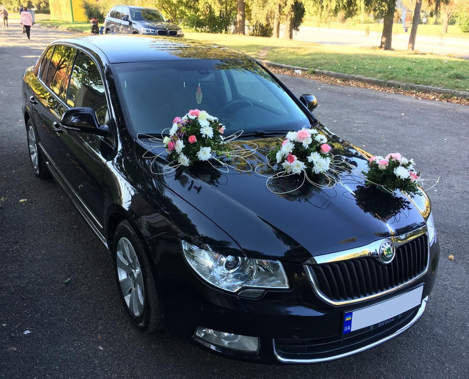 Весільний кортеж Skoda Superb — фото 1
