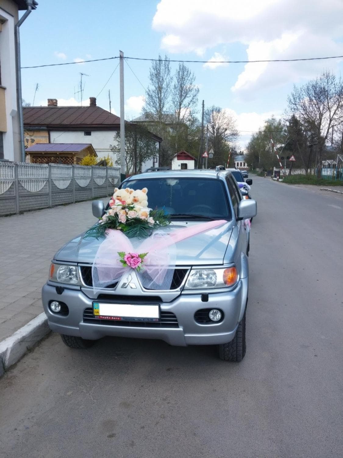 Mitsubishi Pajero Sport Весільний кортеж — фото 1