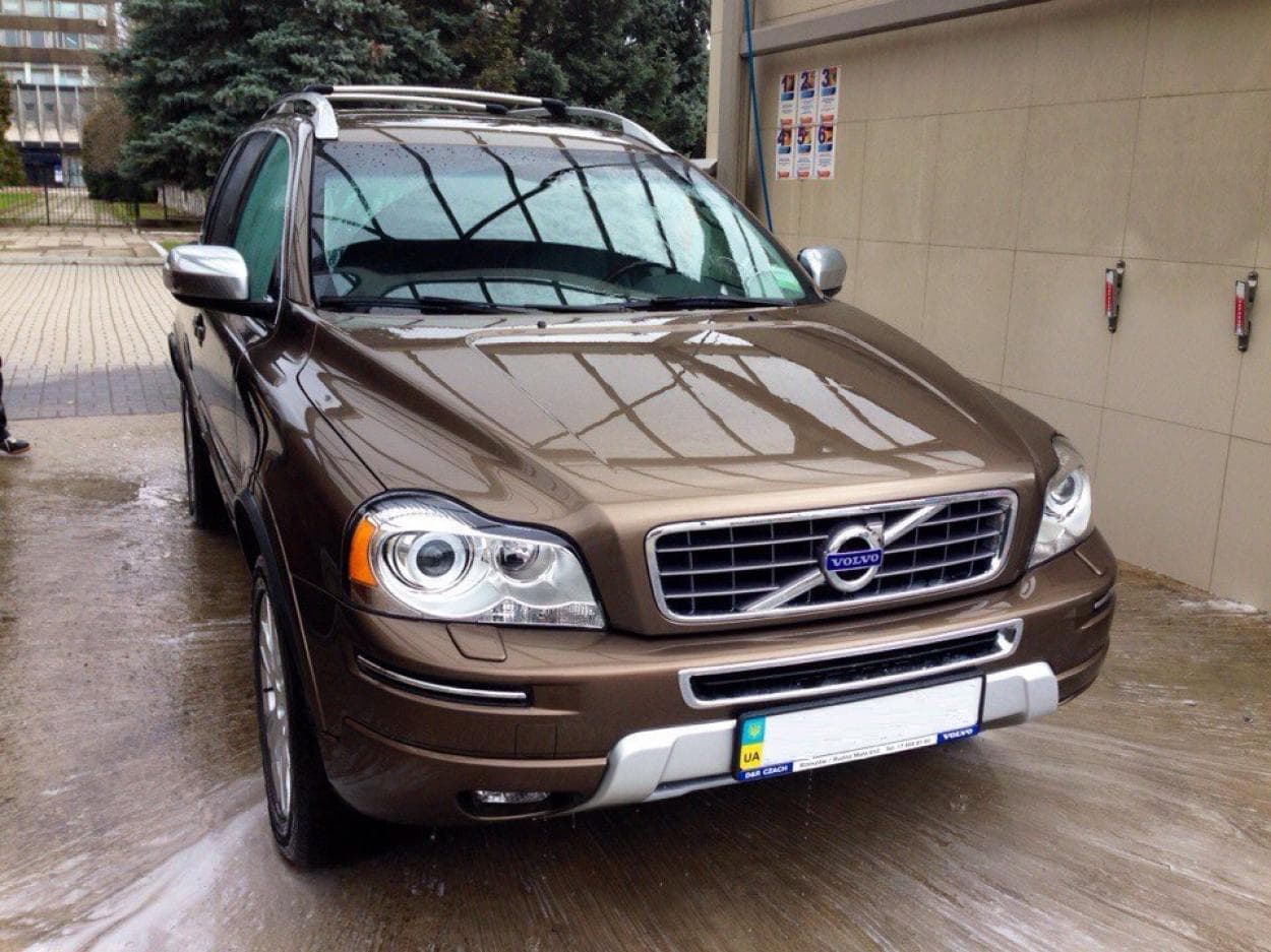 Volvo XC90 на весілля — фото 1