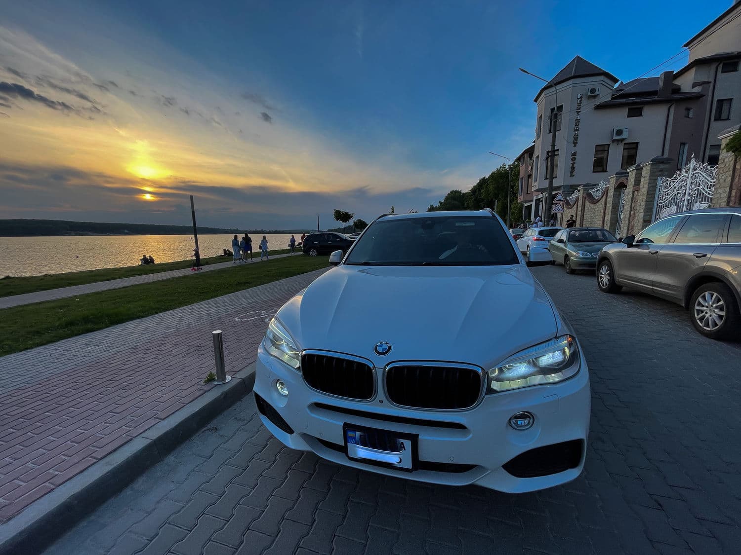 BMW X5 M На урочисті події — фото 2