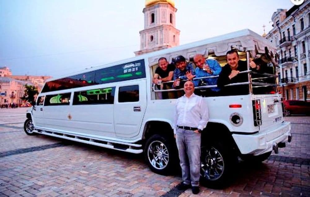019 Лімузин Mega Hummer H2 білий оренда — фото 3