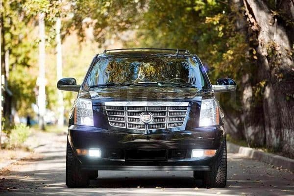 246 Позашляховик Cadillac Escalade чорни — фото 3