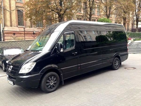 308 Мікроавтобус Mercedes Sprinter чорни — фото 1