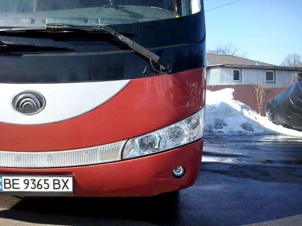 325 Автобус Yutong оренда авто з водієм — фото 3
