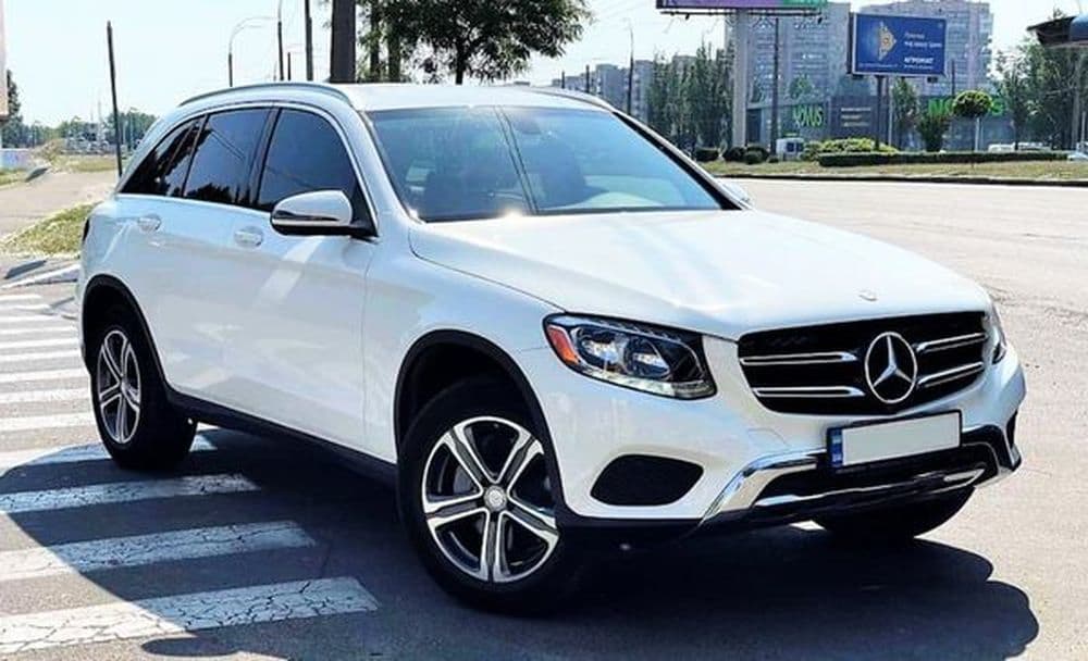 087 Mercedes GLC 300 білий джип на весіл — фото 1