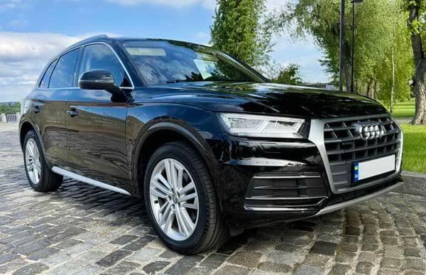 404 З водієм на весілля — оренда Audi Q5 — фото 1