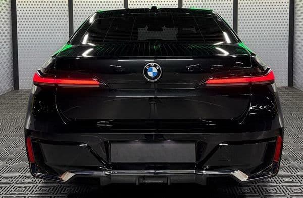 451 Оренда BMW 740D xDrive з водієм або — фото 3