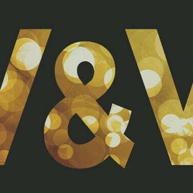 Музичний дует V&V — логотип