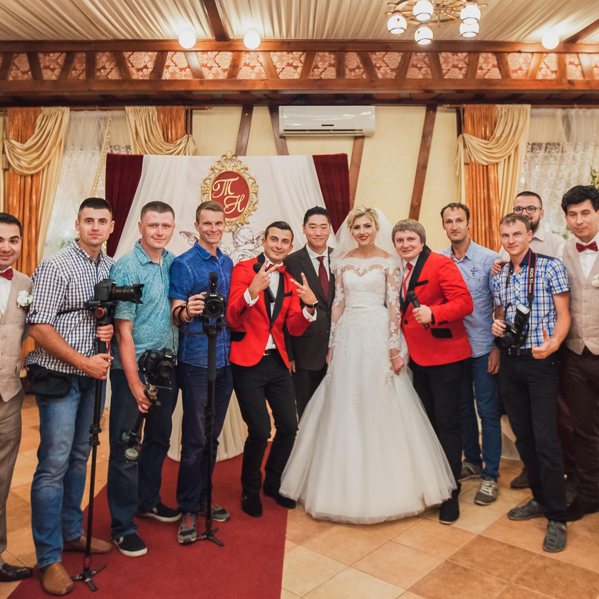 весільна відеозйомка — Відеооператор