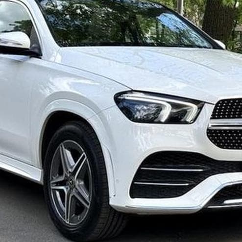 244 Позашляхови Mercedes-Benz Gle Coupe — Весільний кортеж