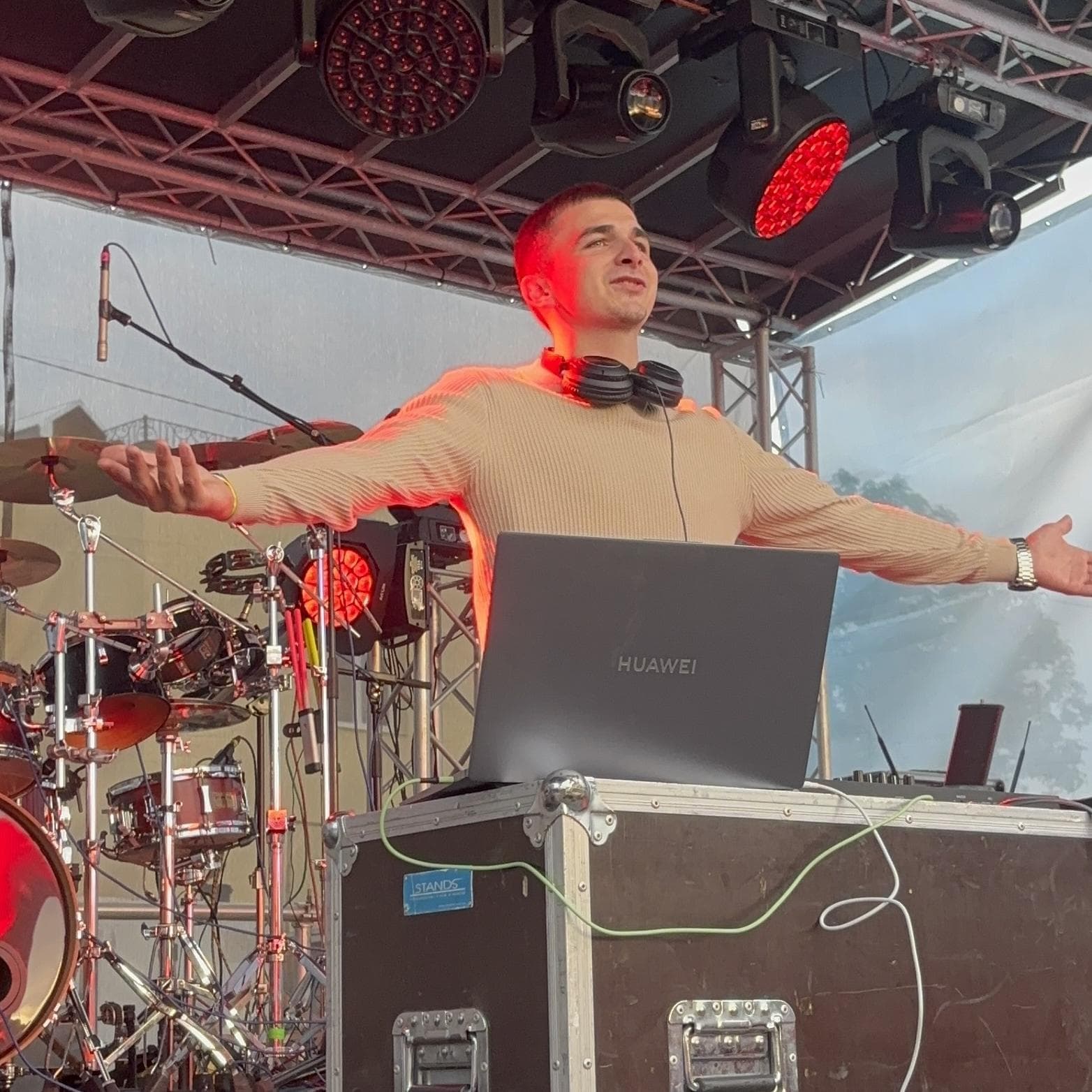 Dj / Ведучий на Ваше свято! — DJ, Ді Джеї на весілля