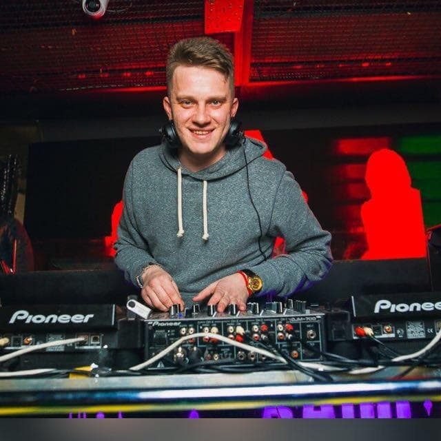 Діджей на ваше свято — DJ, Ді Джеї на весілля