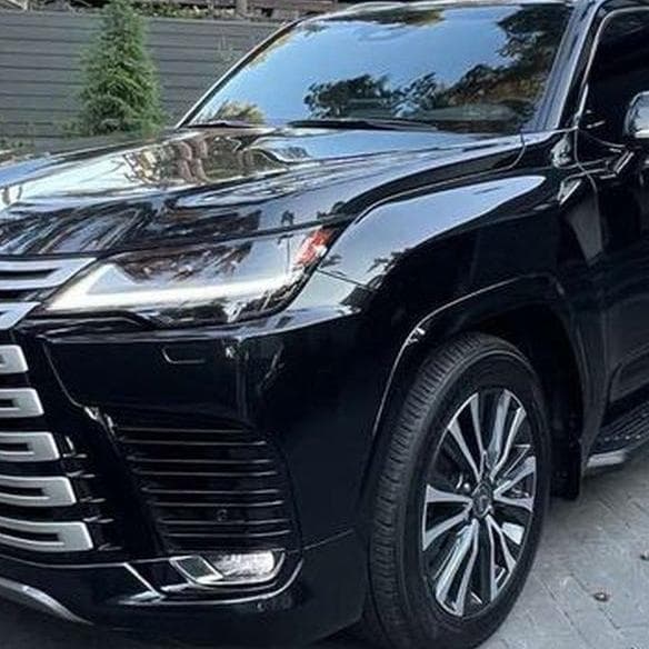 059 Прокат позашляховика Lexus LX 500 — Весільний кортеж
