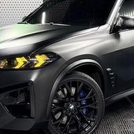 250Прокат позашляховика BMW X5M без воді — Весільний кортеж