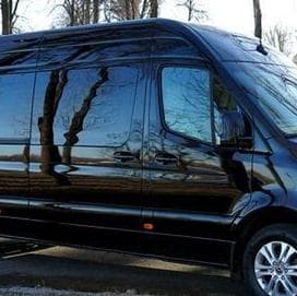 400 VIP Трансфер Київ — Європа (Варшава, — Весільний кортеж