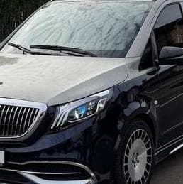 446 Mercedes-Benz Maybach V-Class без во — Весільний кортеж