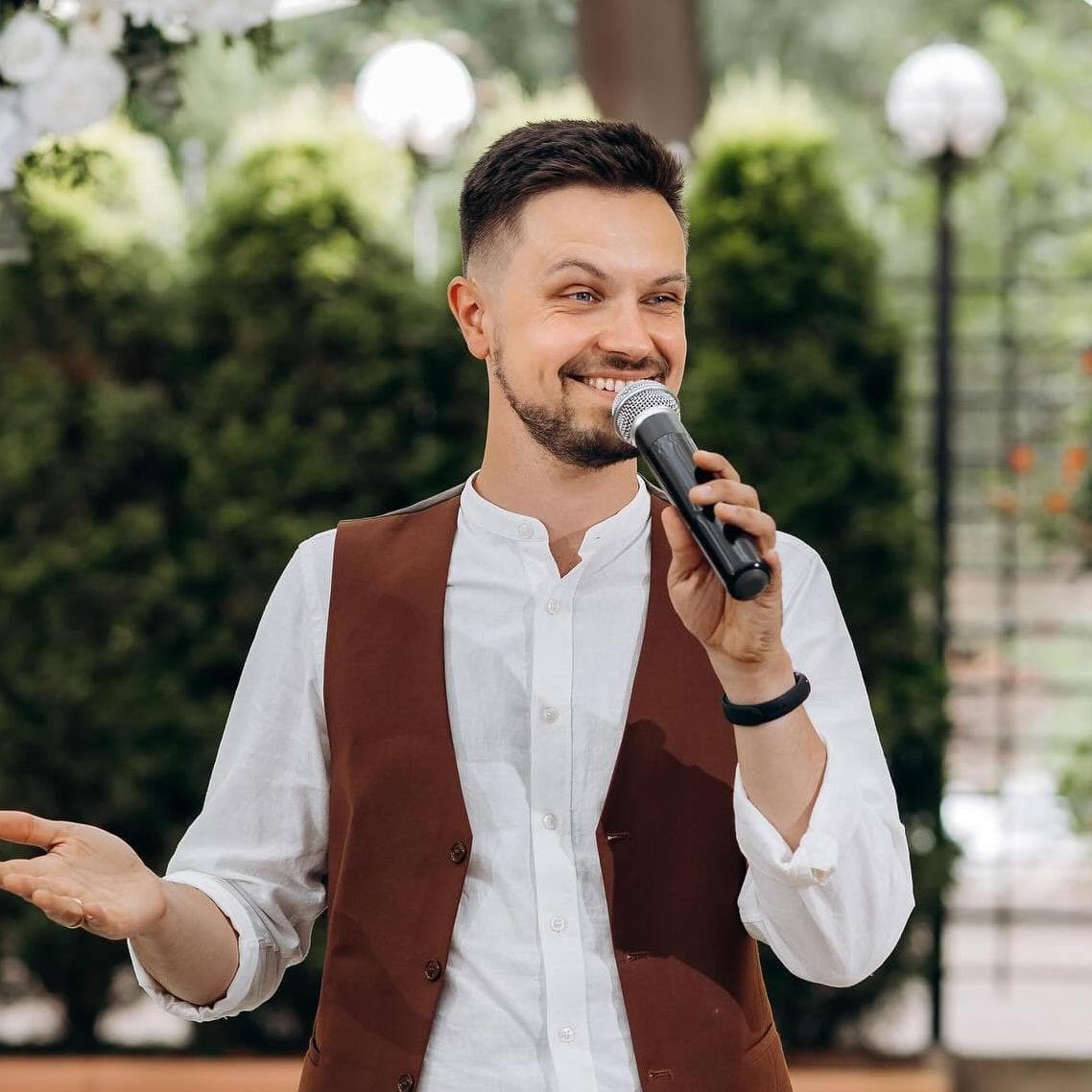 Тарас Василюк — Ведучі