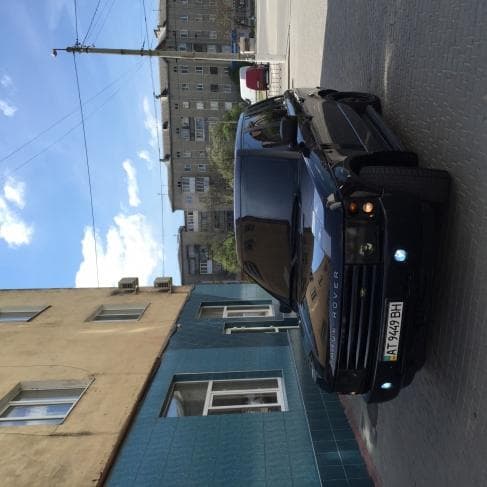 LAND ROVER — логотип
