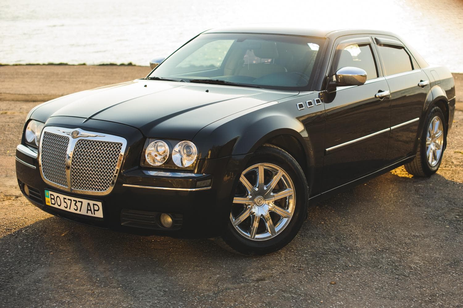 Crysler 300c — Весільний кортеж
