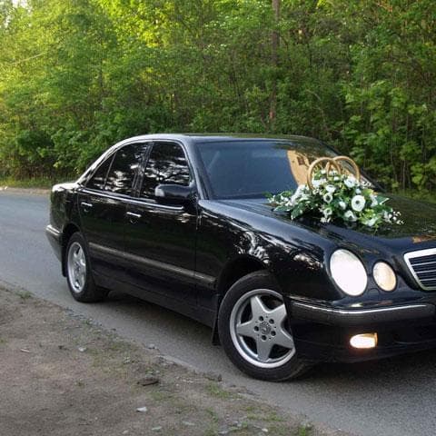 Авто на свадьбу в Кривом Роге — Весільний кортеж