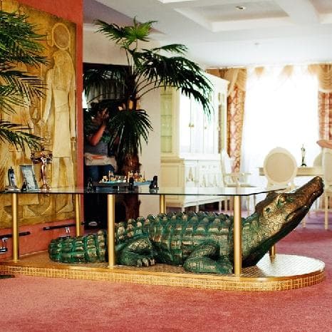 Флотель "Фараон" — Ресторани