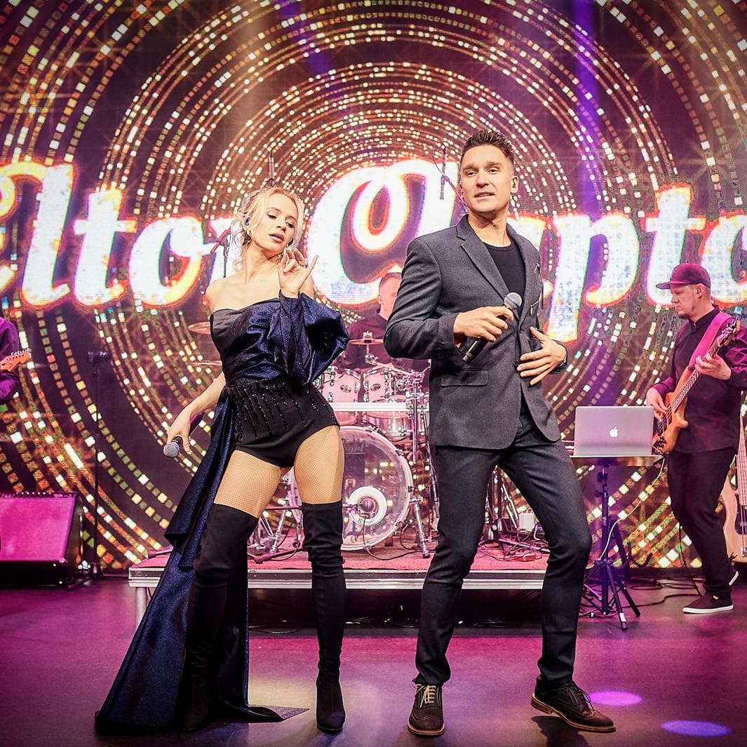 Кавер-группа "EltonClapton" — Музичні гурти