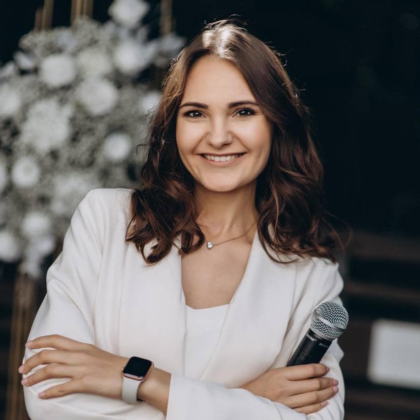 Ведуча / організатор Дарʼя Бєшимова — Ведучі