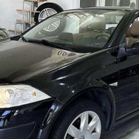 241 Кабріолет Renault Megane чорний орен — Весільний кортеж