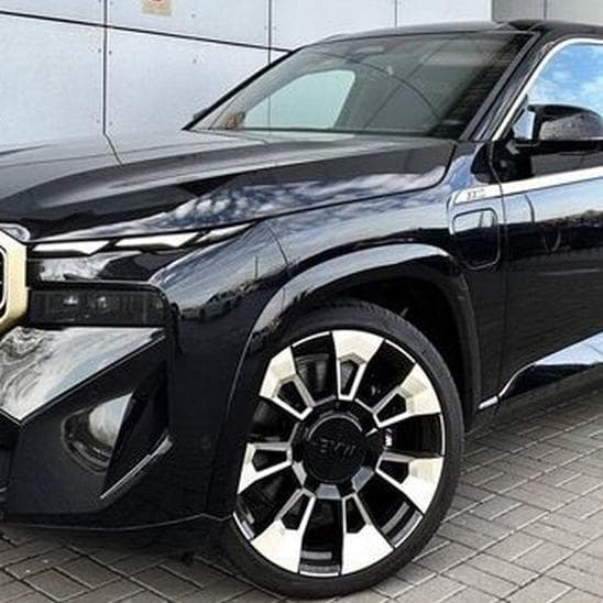 010 Позашляховик BMW XM HIBRYD прокат дж — Весільний кортеж
