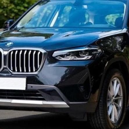 036 BMW X3 чорний позашляховик на прокат — Весільний кортеж
