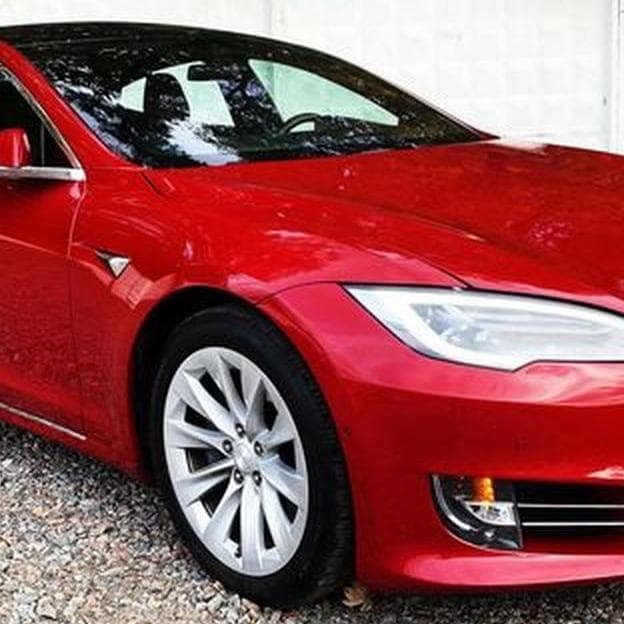 054 Електрокар Tesla Model S прокат без — Весільний кортеж