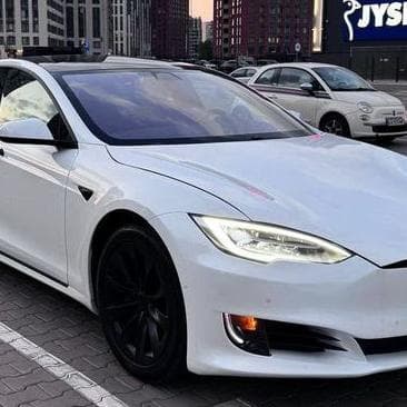 168Електрокар Tesla Model S біла прокат — Весільний кортеж