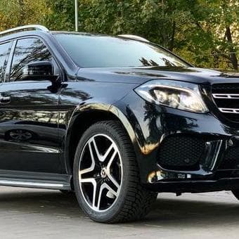 385 Позашляхови Mercedes GLS 350 оренда — Весільний кортеж