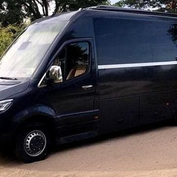289 Оренда мікроавтобус VIP class Merced — Весільний кортеж
