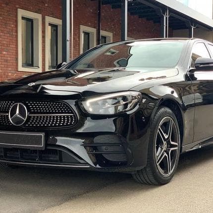 344 Mercedes-Benz E-class EQ W213 — Весільний кортеж