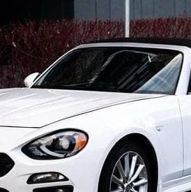 200 Кабріолет на весілля Fіat 124 Spider — Весільний кортеж