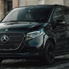 438 VIP-трансфер на Mercedes-Benz V clas — Весільний кортеж