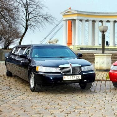Транспортная компания "Autobond" — Весільний кортеж