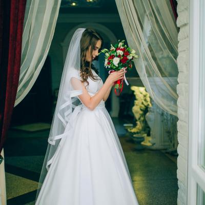 Продам весільне плаття — логотип