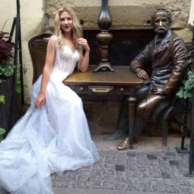 Весільна сукня Wendy від Eva Lendel — логотип