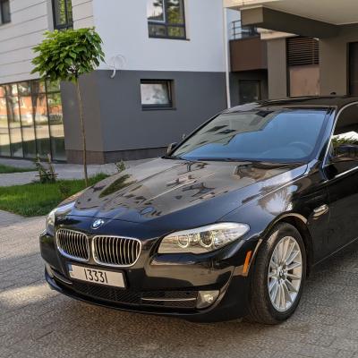 BMW 535 Весільний кортеж — логотип